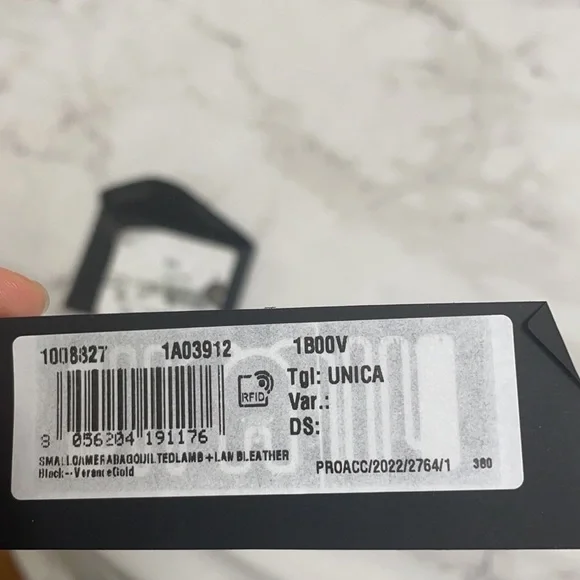 Authentic Versace camera bag - Picture 9 of 10